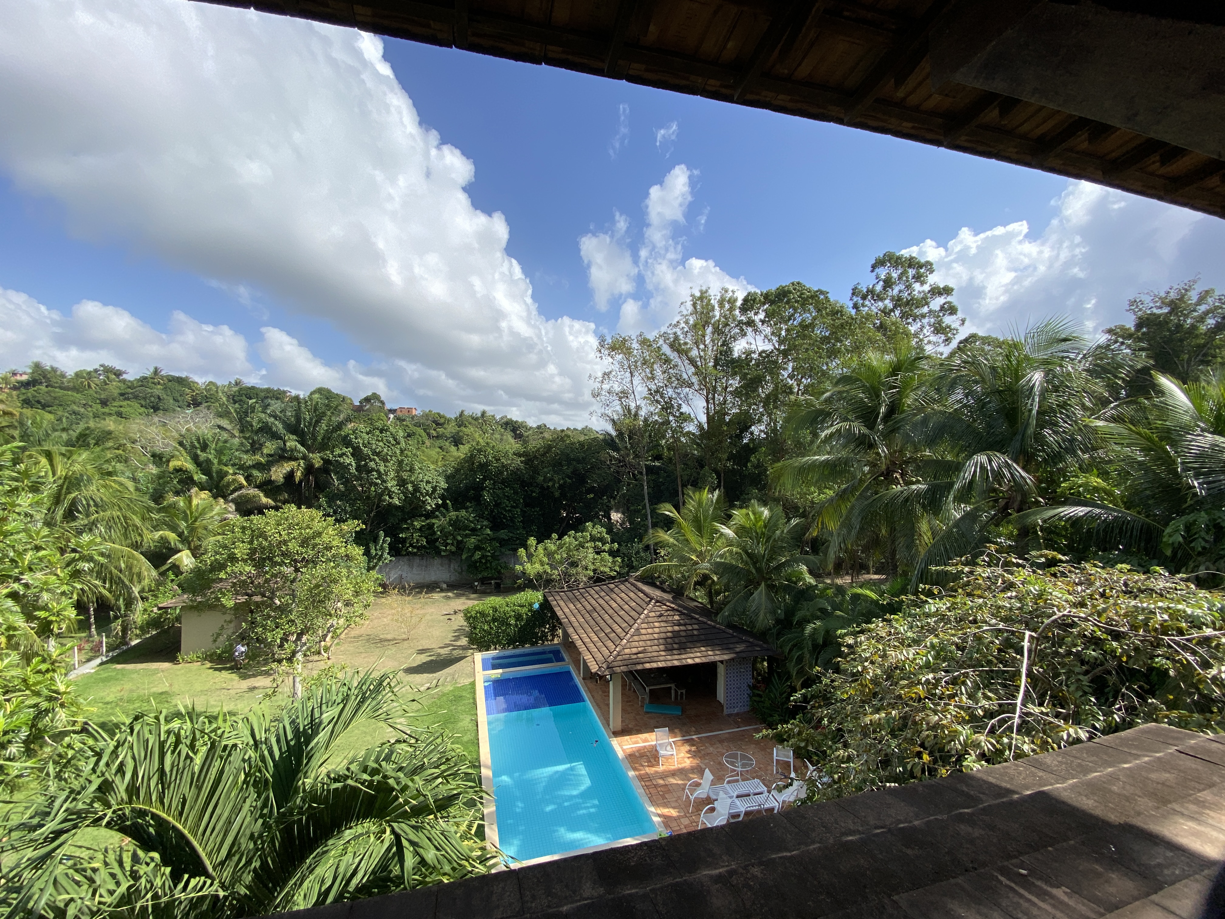 Casa Encontro das Águas - Piscina terreno fundo